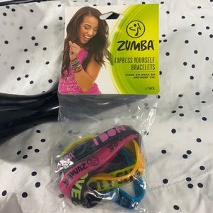 🆕Zumba express yourself bracelets. 6 pack